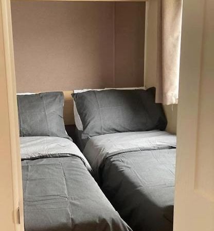 Pc107 Birchington Vale 10 Berth Hotel Bagian luar foto