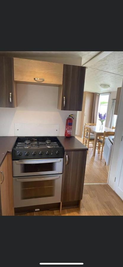 Pc107 Birchington Vale 10 Berth Hotel Bagian luar foto